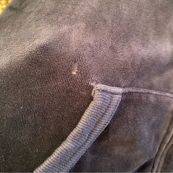 Vintage JUICY COUTURE Navy Velour Graphic Rhinestone Hoodie Jacket Size Medium - Picture 6 of 10